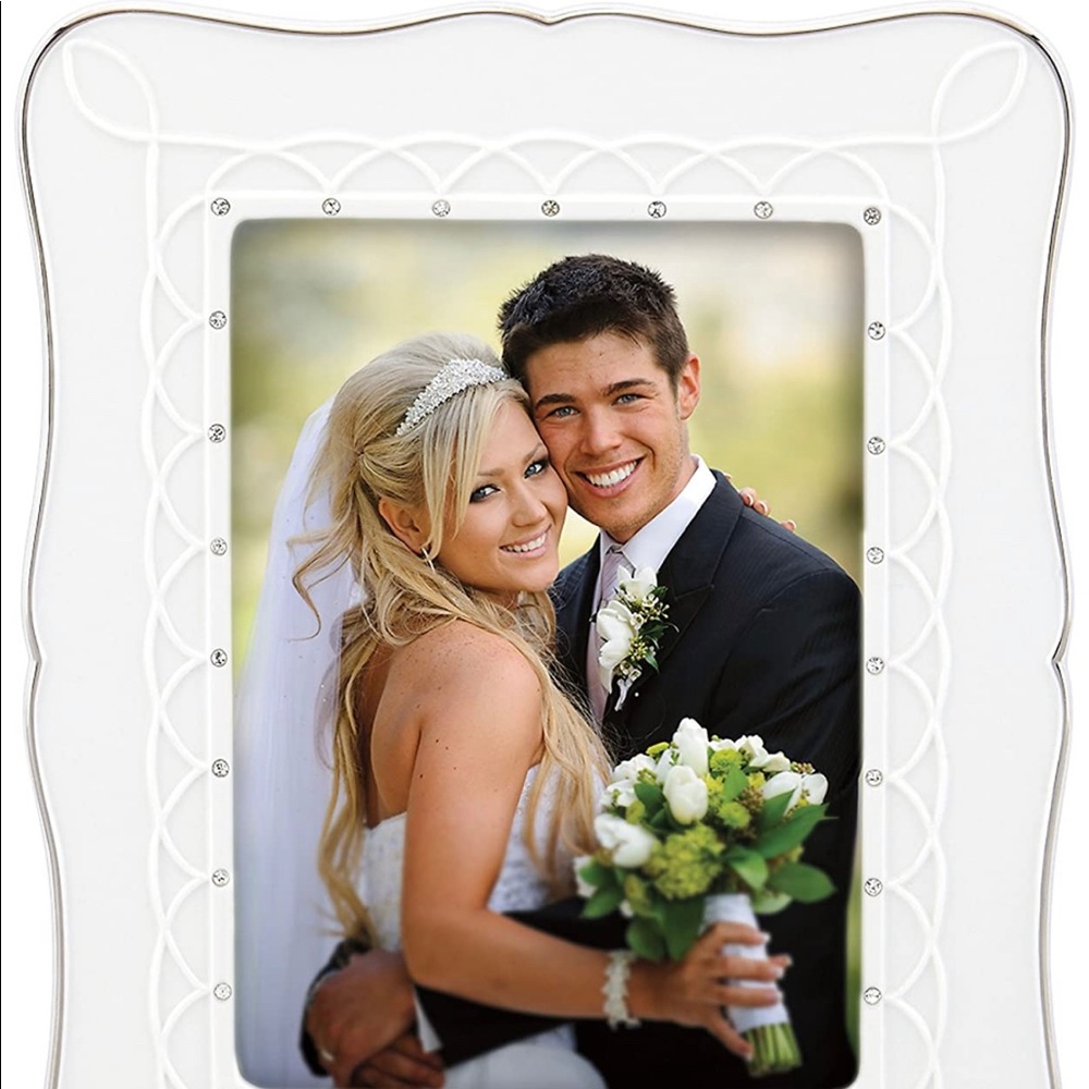 NIB Lenox Picture Frame